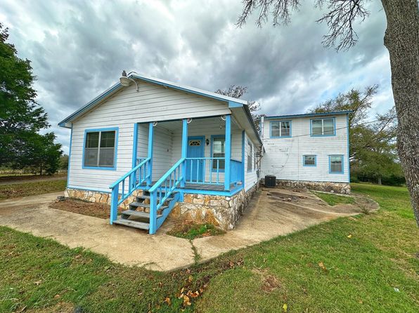 5657 N Highway 75, Buffalo, TX 75833