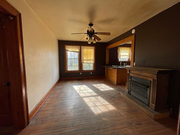 5th image of 1843 Forest Ave