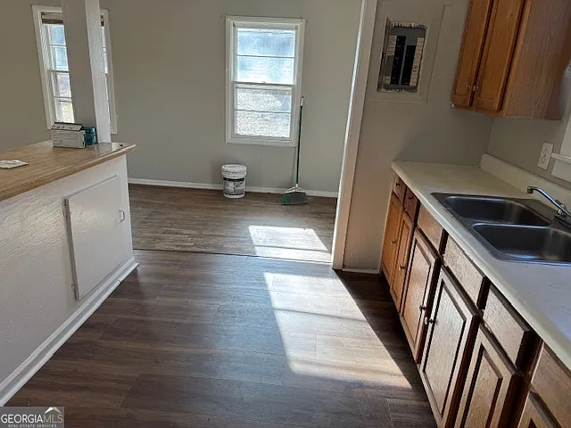 540 Roosevelt St — Photo 5