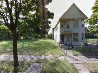 3126 E Alexandrine St, Detroit, MI 48207