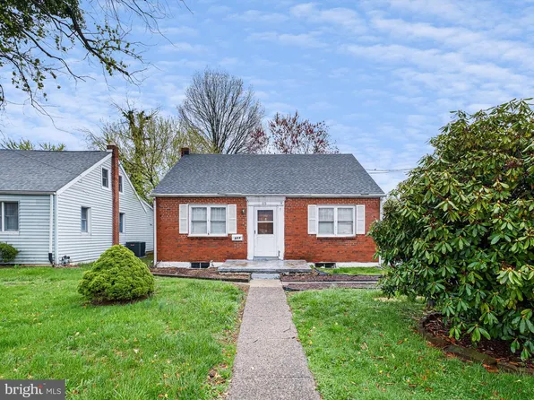 315 W Van Buren Ave, New Castle, DE 19720