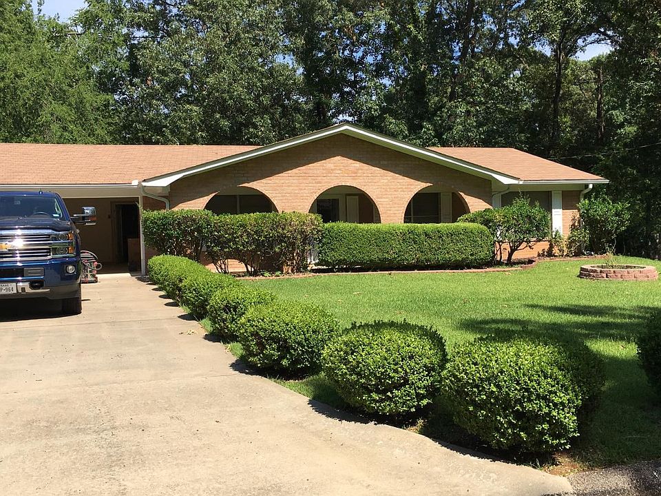 1st image of 2810 Teakwood Dr
