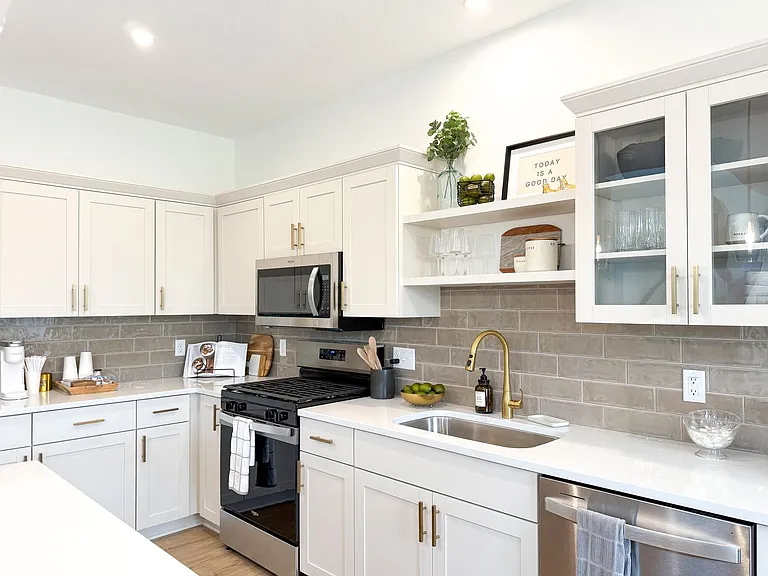 Woodhelm Townhomes — Photo 9
