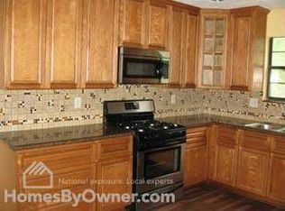 12924 S Raintree Dr, Olathe, KS 66062