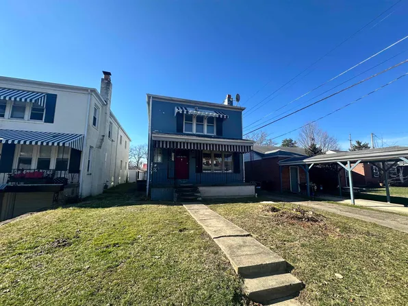 913 4th St W, Huntington, WV 25701