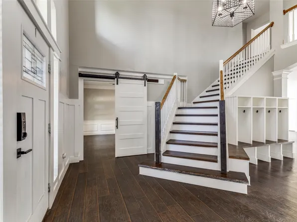 8100 Sunscape Ct, Fort Worth, TX 76123