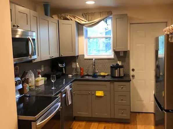 5131 Reno St, Philadelphia, PA 19139