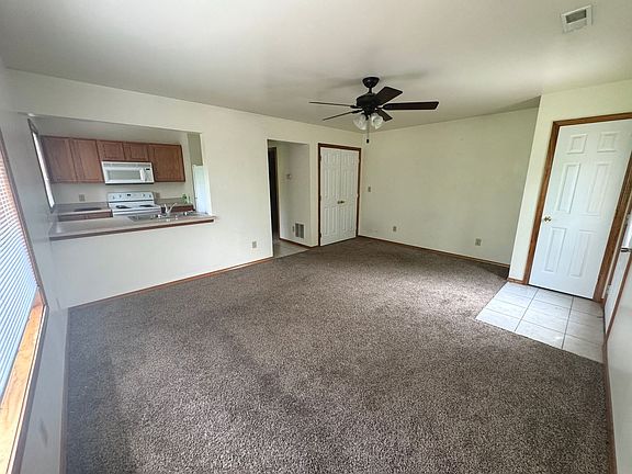 3rd image of 1812 Lexington Ave #1824-8