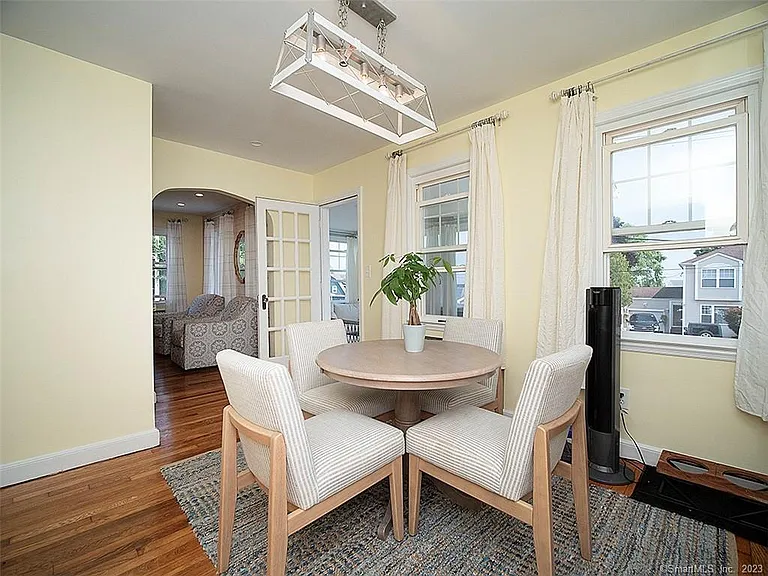 30 Seaview Ave — Photo 15