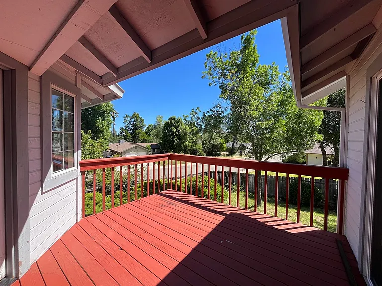 1905 Kinvarra Way — Photo 12