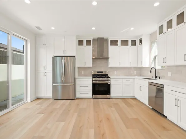 3811 Maine Ave, Long Beach, CA 90806