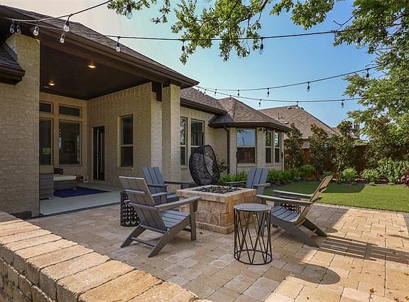 4th image of 4133 Kingston Ln