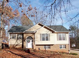 320 Hillside Dr, Jacksonville, AL