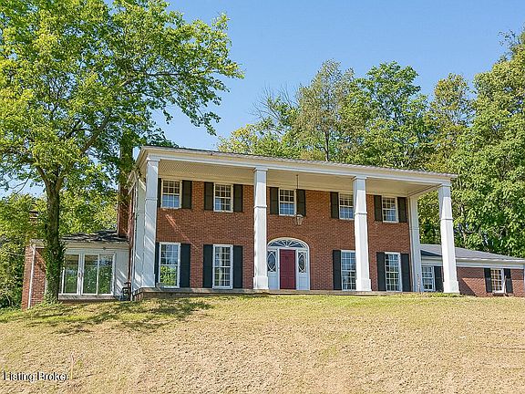 2nd image of 3411 Highland Preserve Way