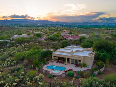 1072 E Cave Canyon Pl, Green Valley, AZ, 85614