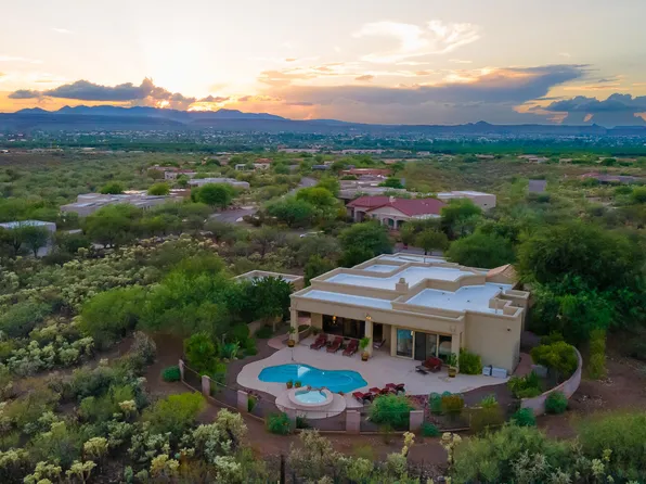 1072 E Cave Canyon Pl, Green Valley, AZ 85614