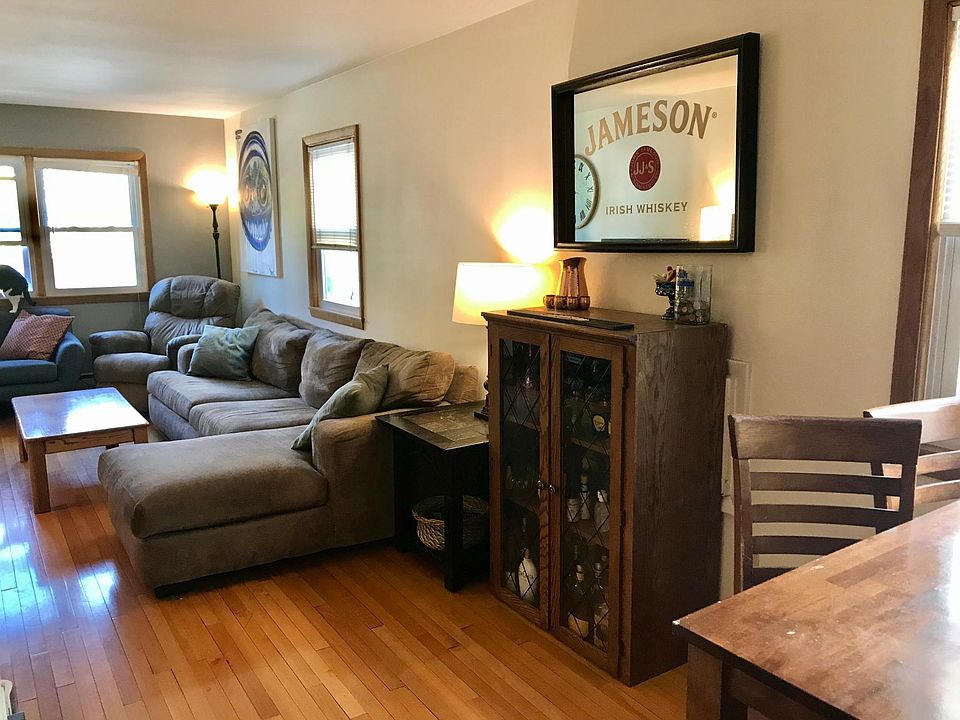1st image of 3041 Bryant Ave S #3