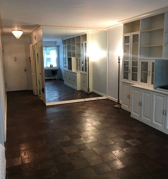 1st image of 435 E 65th St APT 1G