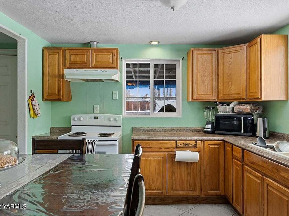 11406 Gilbert Rd, Yakima, WA 98903 MLS 222946 Zillow
