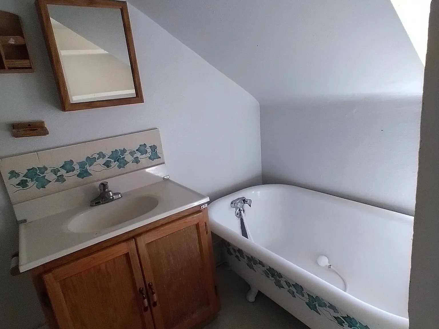 1 bed, $595 — Photo 2