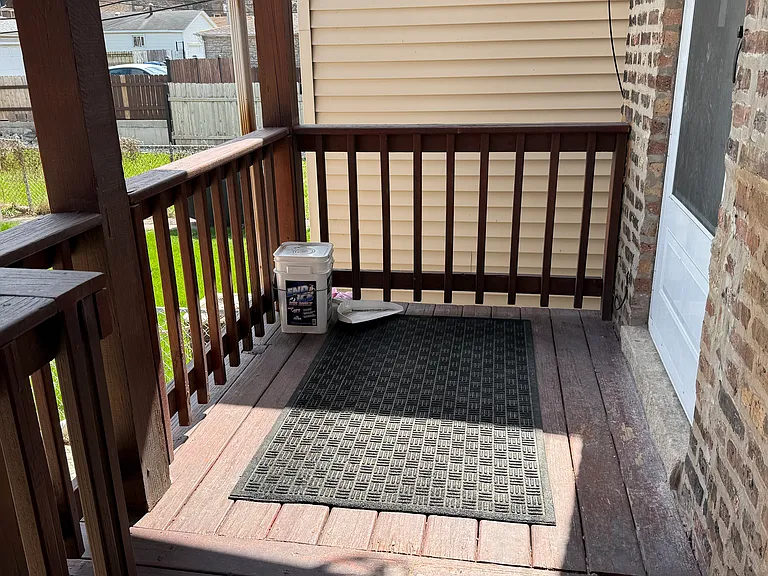 3733 S Lowe Ave #1R — Photo 10