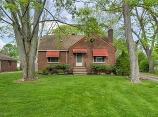 3475 Clague Rd, North Olmsted, OH 44070