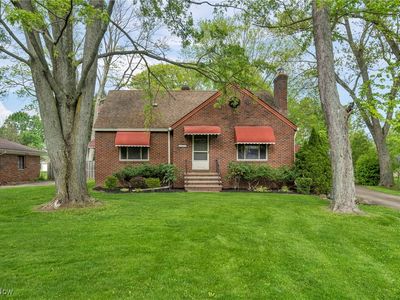 3475 Clague Rd, North Olmsted, OH, 44070