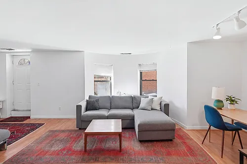 102 Gainsborough St #5E Photo 1