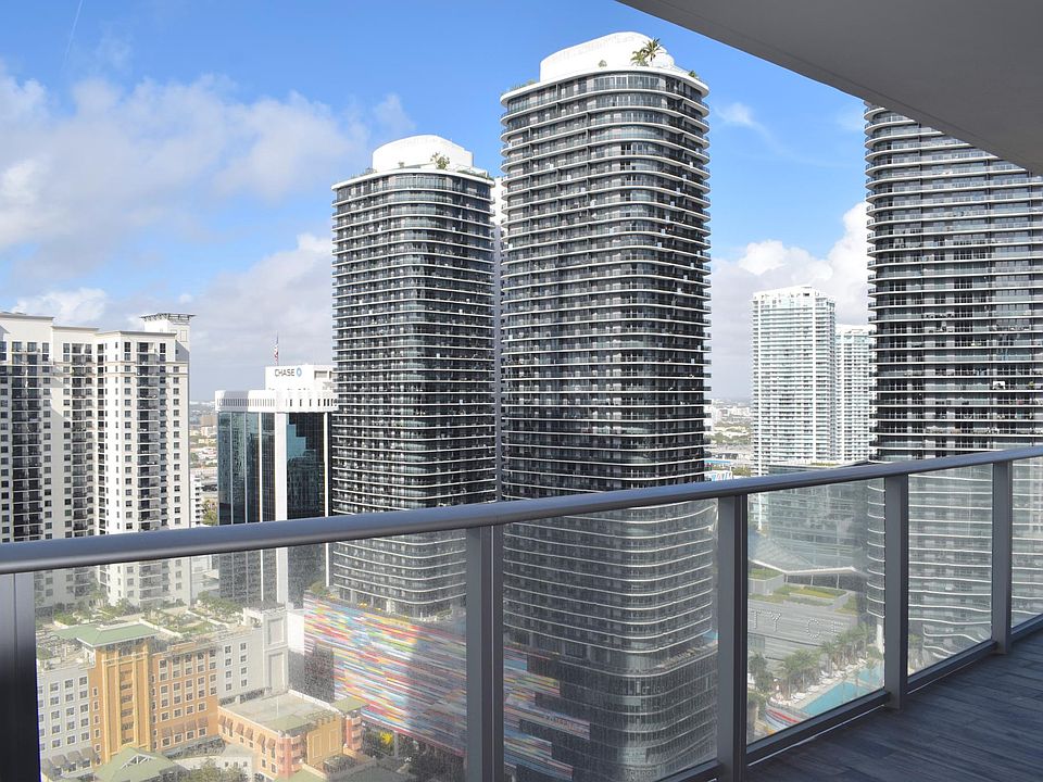 1st image of 1000 Brickell Plz #3100