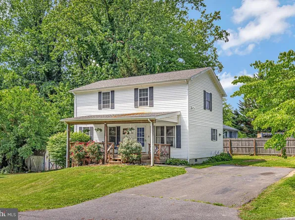 1966 Chestnut St, Port Republic, MD 20676