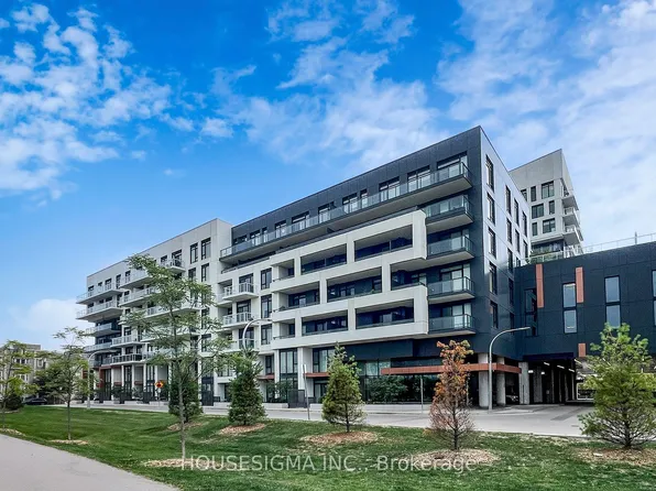 18 Rouge Valley Dr W #101, Markham, ON L6G 0H1