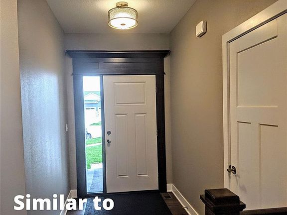 3rd image of 821 Mulberry Dr NW