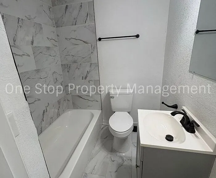 721 S Brookside Ave — Photo 22