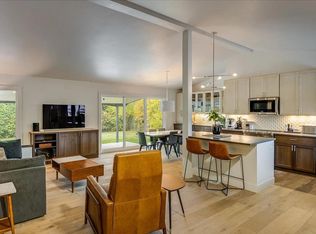 702 S Grape St, Denver, CO 80246