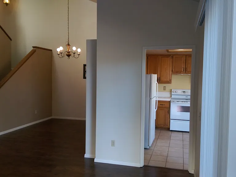 Countrywood Ln — Photo 4