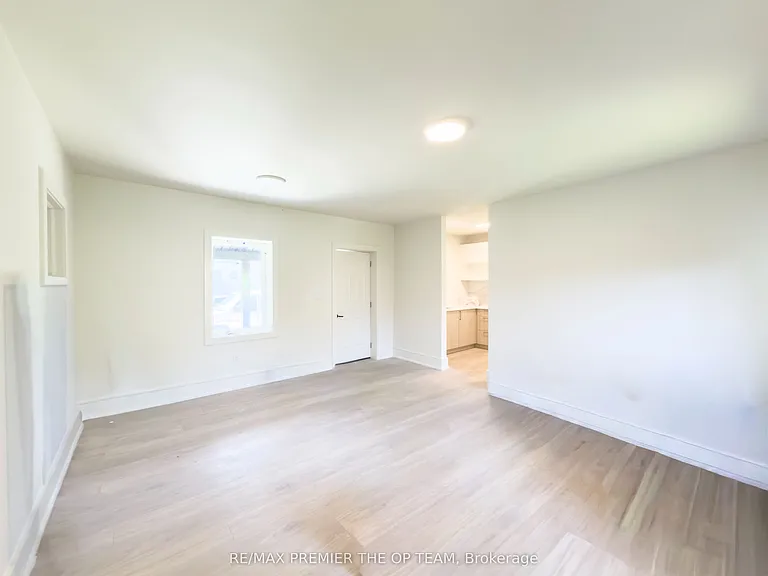 9690 Keele St #MAIN — Photo 5