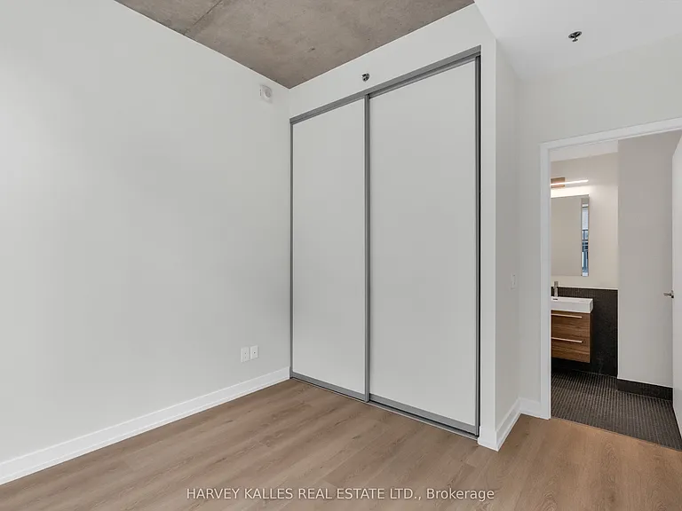 8 Dovercourt Rd #222 — Photo 24