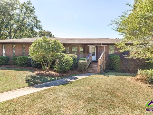 102 Pine Glen Ct, Centerville, GA 31028