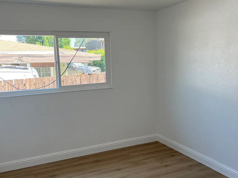 814 Carpino Ave — Photo 20