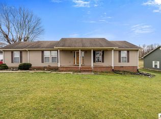 490 Sturgeon St, Cave City, KY 42127