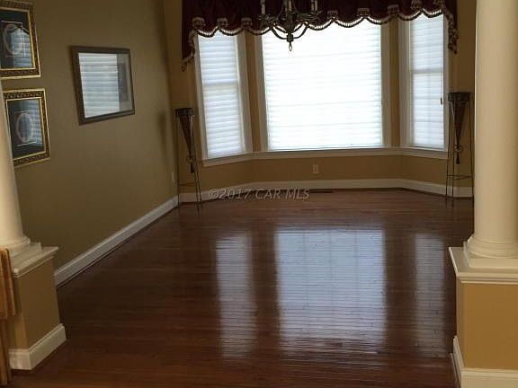 4th image of 12750 Heathland Dr