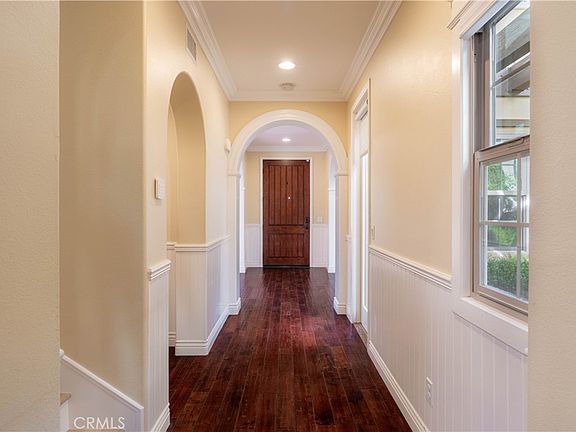 3rd image of 39 Conservancy