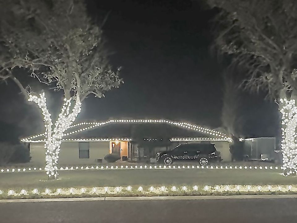 1st image of 2318 Ladue Ln