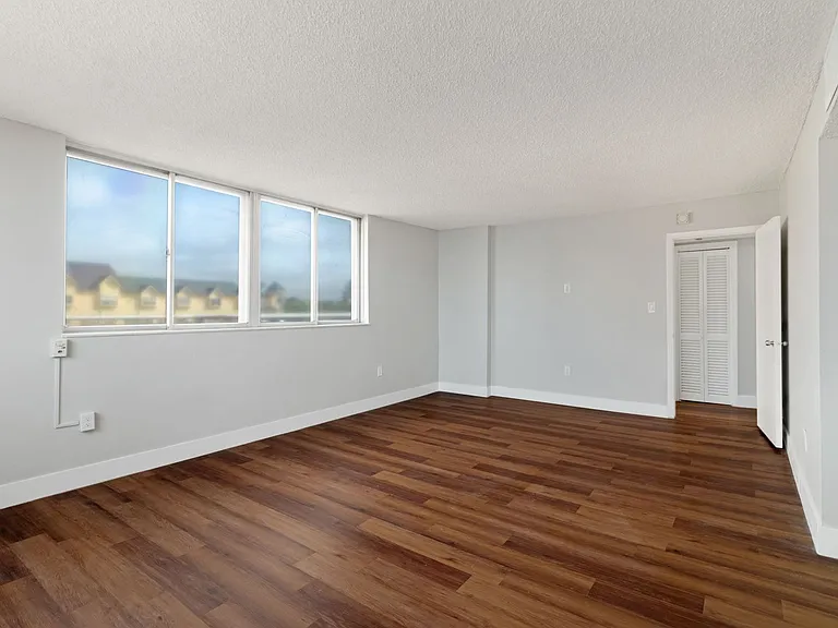 17920 Gulf Blvd #205 — Photo 26