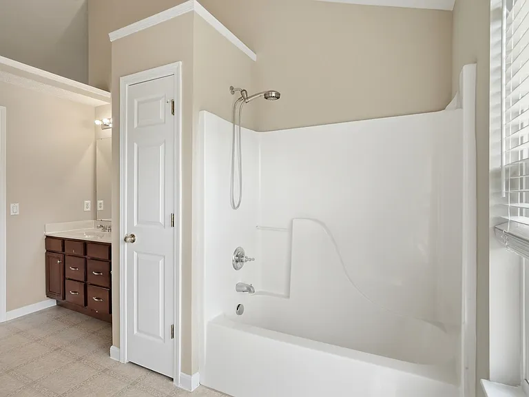 4918 Streamside Ct — Photo 26