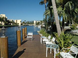 521 NE 6th Ave, Deerfield Beach, FL 33441