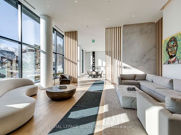 4th image of 3009 Novar Rd #923