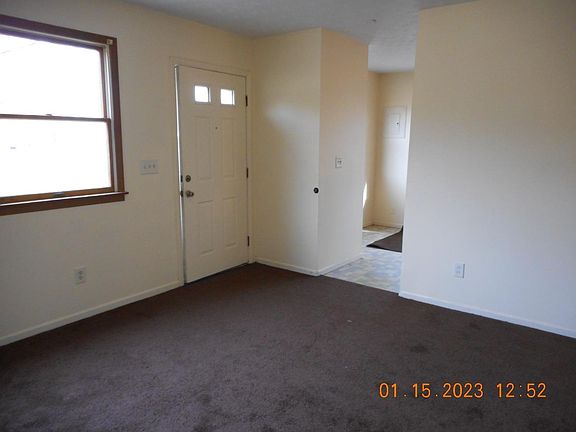 4th image of 2449 Roosevelt Ave