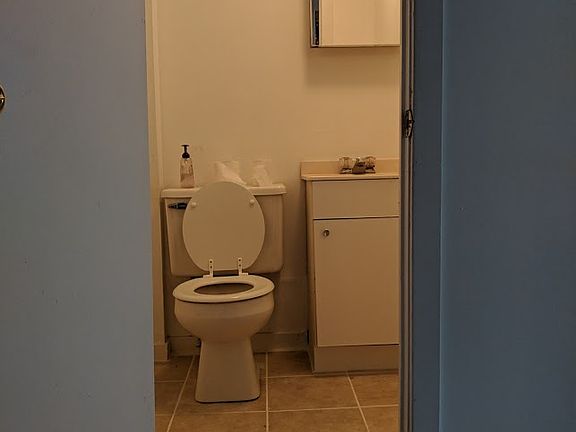 4th image of 4700 Alden Ave #C