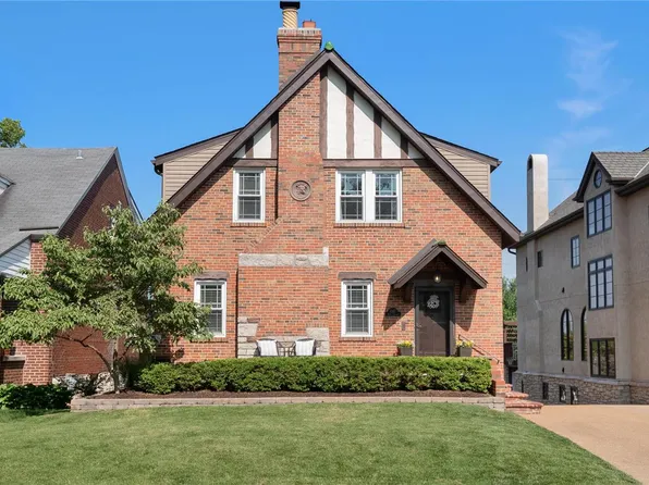 1247 Arch Ter, Saint Louis, MO 63117